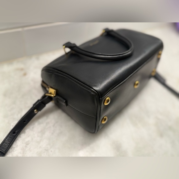SOLD SAINT LAURENT Black Leather Classic 2-Way Duffle Baby Crossbody/Handbag - Picture 9 of 16